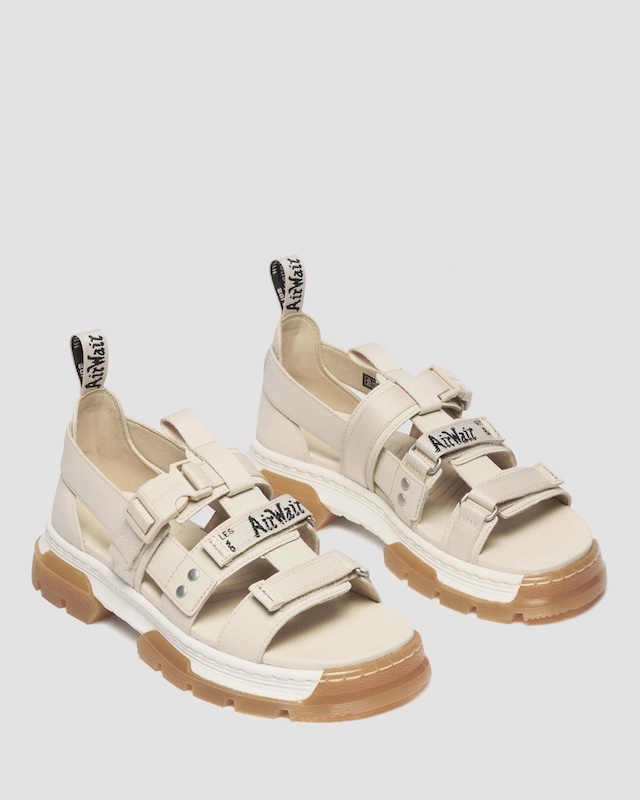 Dr.Martens（ドクターマーチン）のPEARSON II サンダル