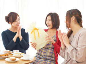 友人の引っ越し祝いに喜ばれるプレゼント！一人暮らしとパートナーで気をつけたいポイントは？