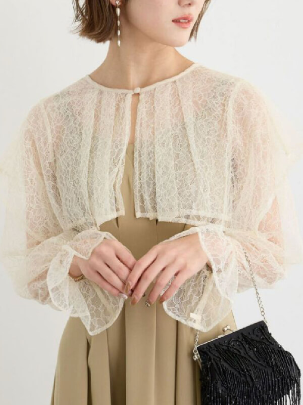 【WEB限定商品】スクエアデザインレースボレロ