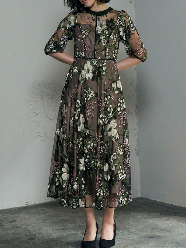 フラワーエンブロイダリーパーティードレス