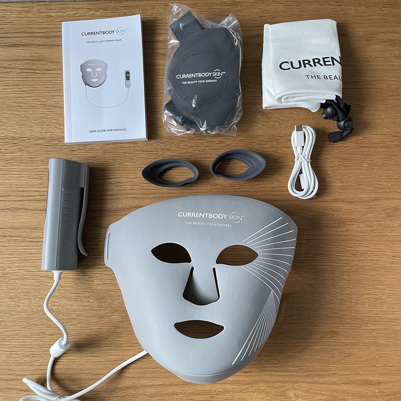 カレントボディのLEDマルチライトマスク