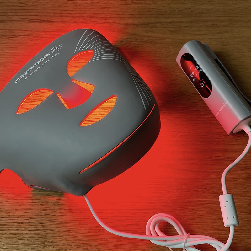 カレントボディのLEDマルチライトマスク