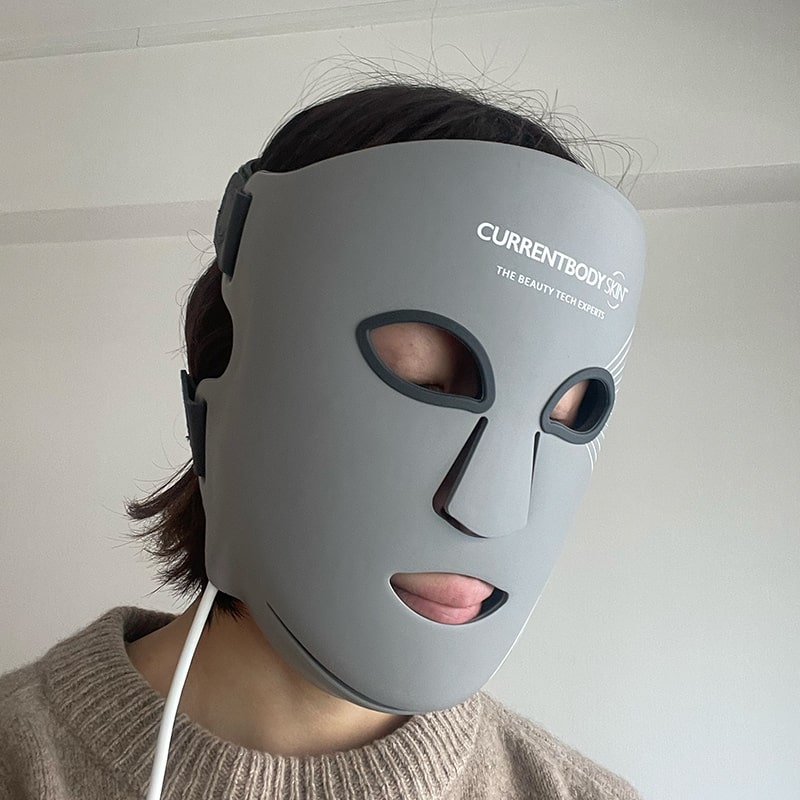 カレントボディのLEDマルチライトマスク