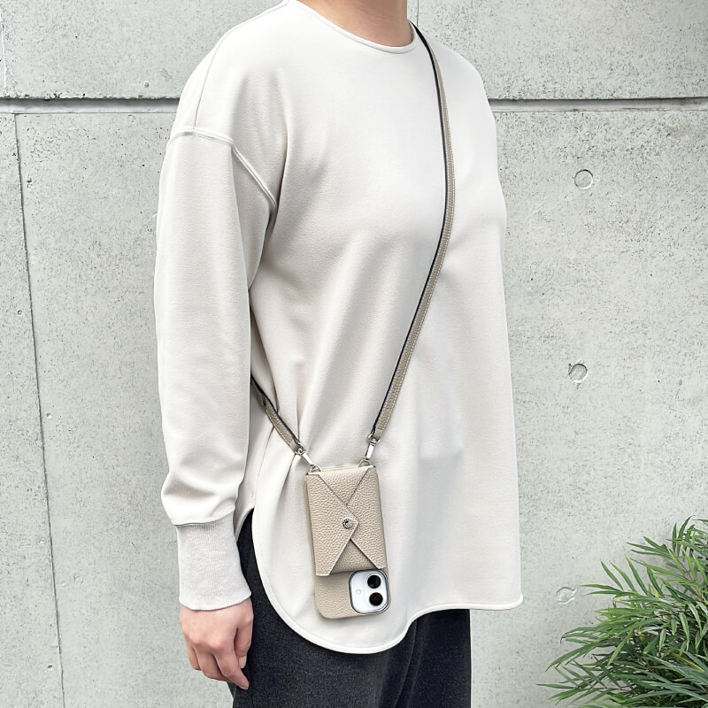   ボナベンチュラのiPhoneケースとショルダーストラップを選んだ理由